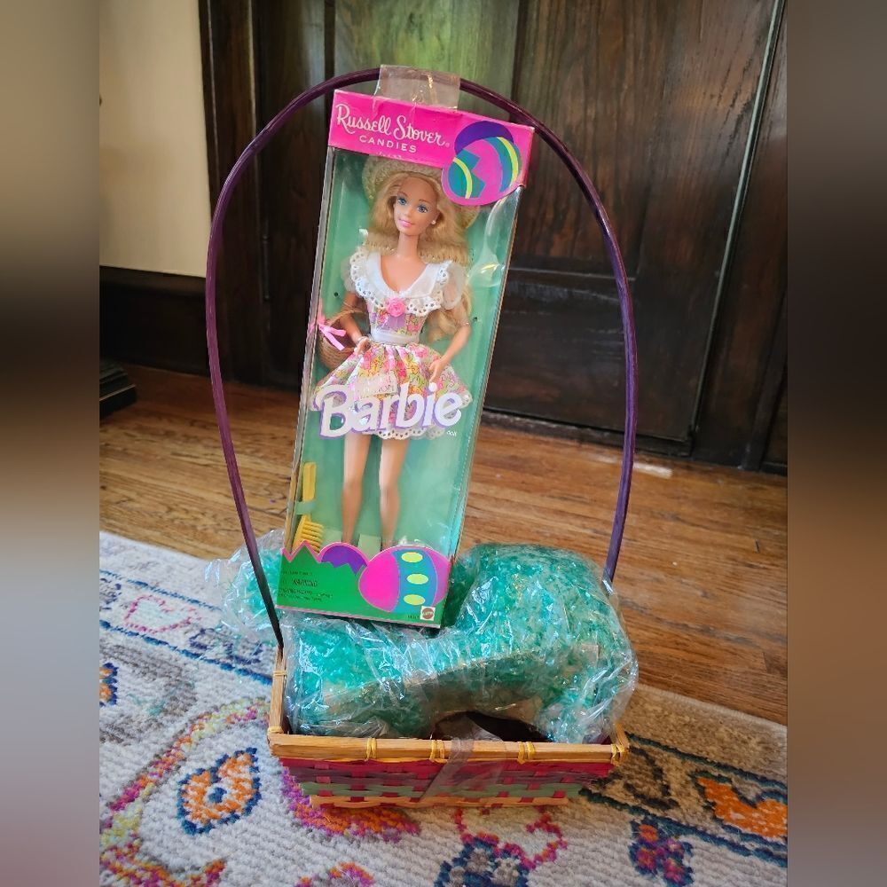 1995 Russel Stover Barbie! NIB
